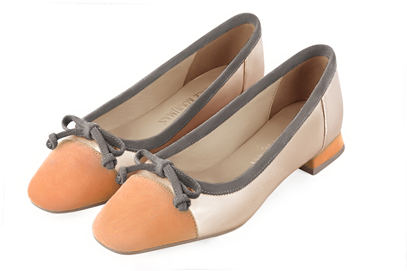 Marigold orange, gold and pebble grey women's ballet pumps, with low heels. Square toe. Flat flare heels. Front view - Florence KOOIJMAN